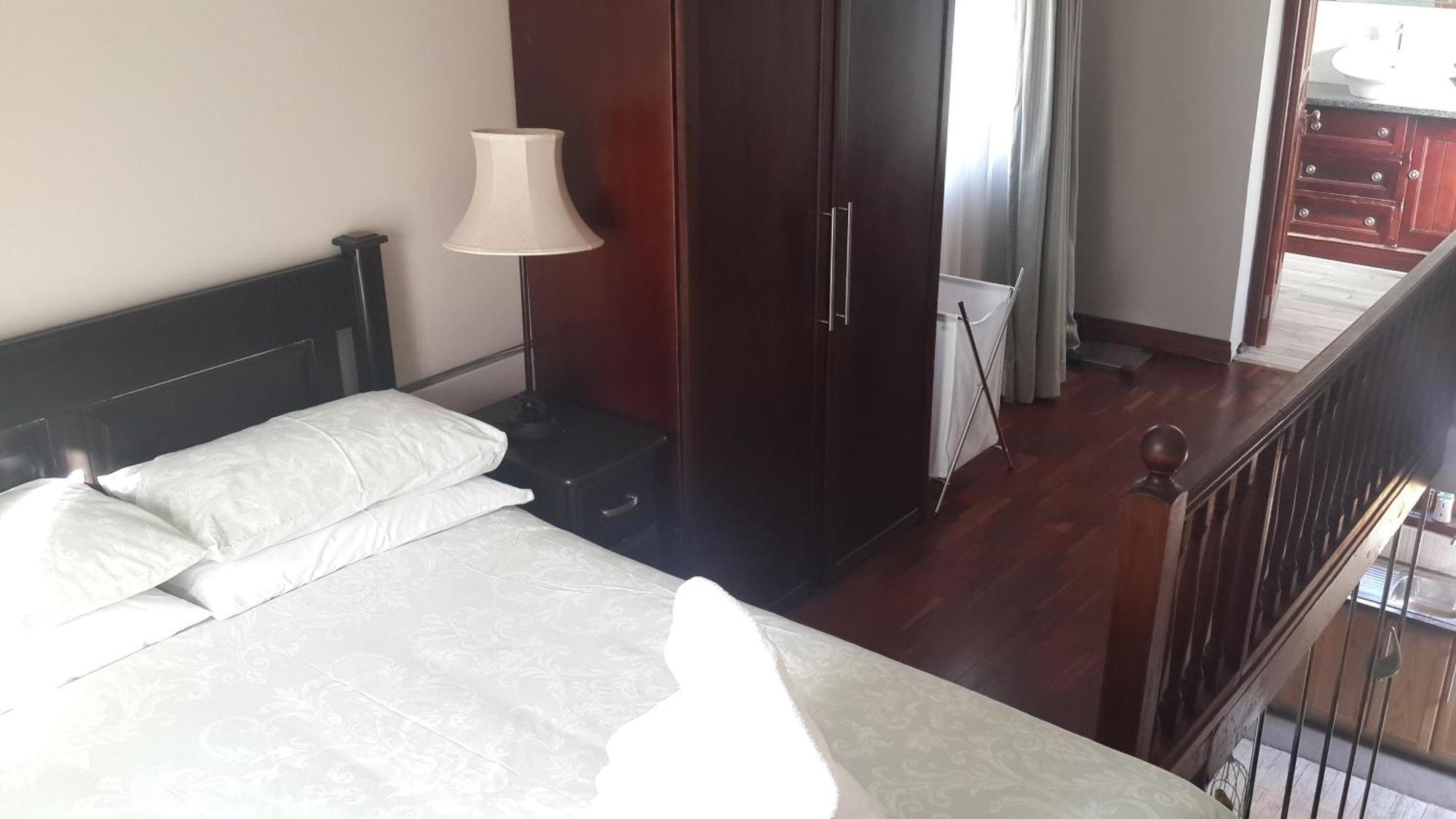 Eagle Rock Executive Guest House 켐턴파크 객실 사진
