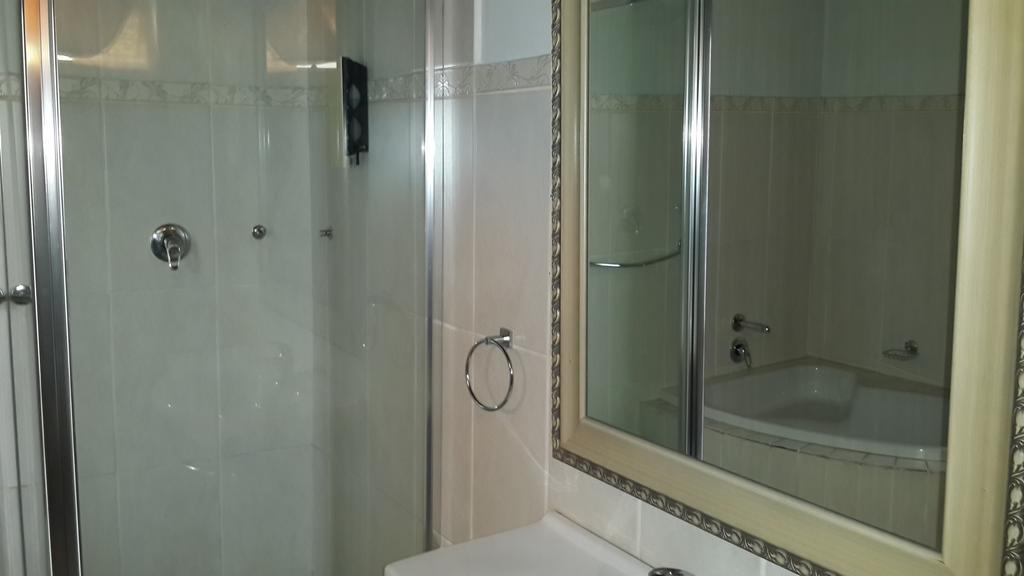 Eagle Rock Executive Guest House 켐턴파크 외부 사진