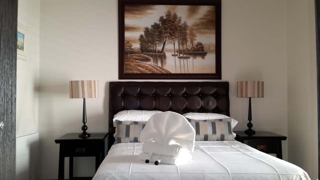 Eagle Rock Executive Guest House 켐턴파크 객실 사진