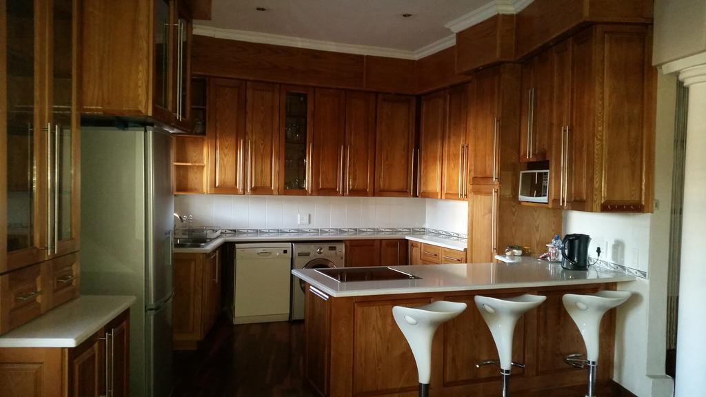 Eagle Rock Executive Guest House 켐턴파크 외부 사진